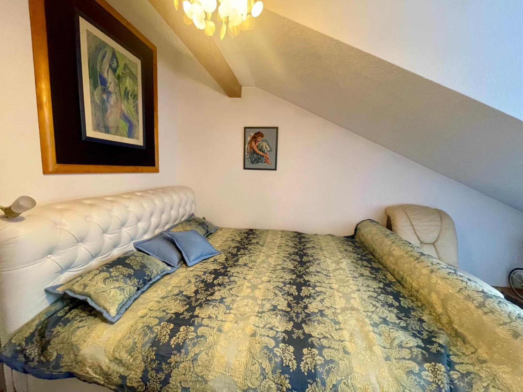 Wunderschoenes Grosses 3 Zimmer Apartament Zentrum Goldstadt Familienfreundlich Mit Garage Pforzheim Eksteriør billede